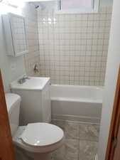 Building Photo - 4142 W Kamerling Ave