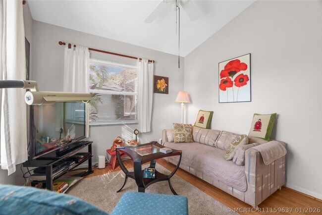 Building Photo - 5260 Grande Palm Cir