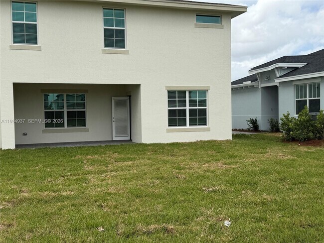 Building Photo - 1694 Hoot Owl Holw