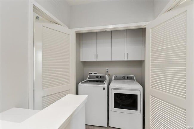Building Photo - Newer Condo Best Location in Portola Springs
