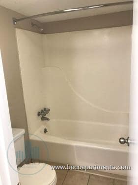 Building Photo - Meadowood Apartments