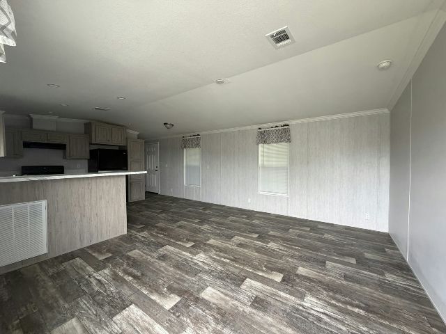 Building Photo - 2055 Bren Mar Ct