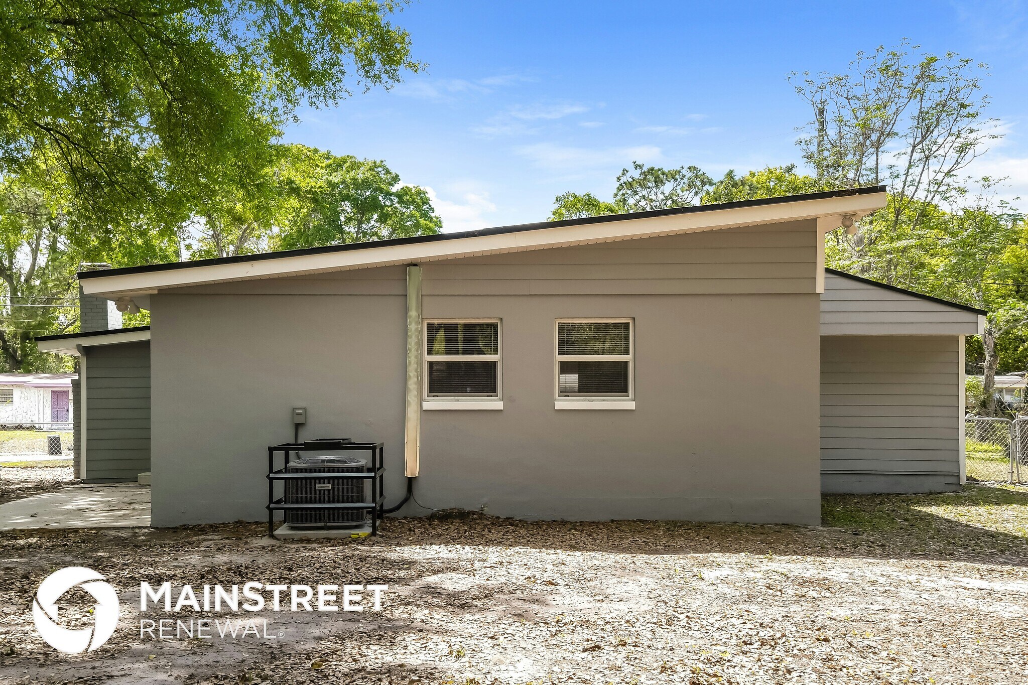 Building Photo - 8509 Addison Rd