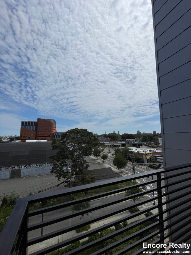 Building Photo - 365 Western Ave