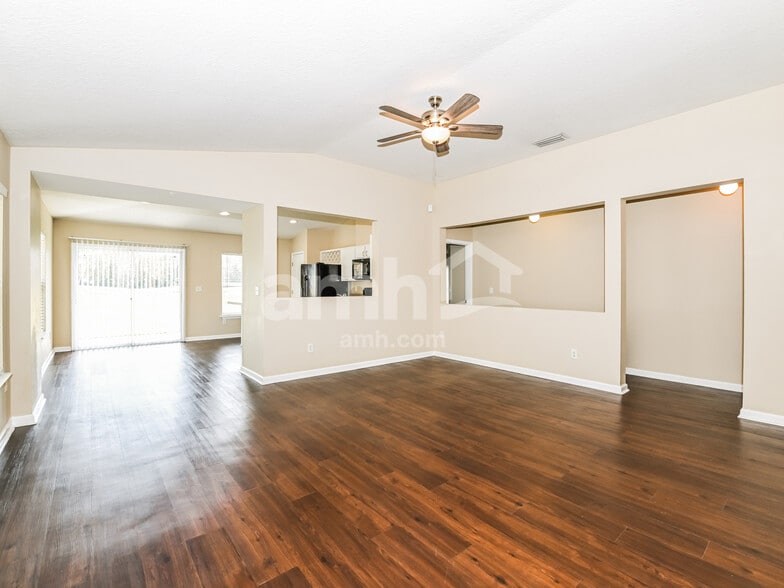 Building Photo - 5207 Cypress Links Blvd