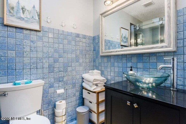 Building Photo - 1318 Eastwind Dr