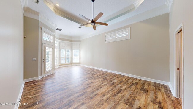 Building Photo - 1334 Charter Ct