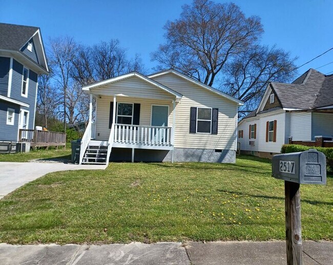 Primary Photo - 2517 Chamberlain Ave.