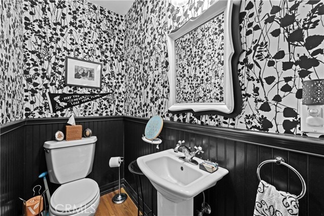 Building Photo - 1630 Warnall Ave