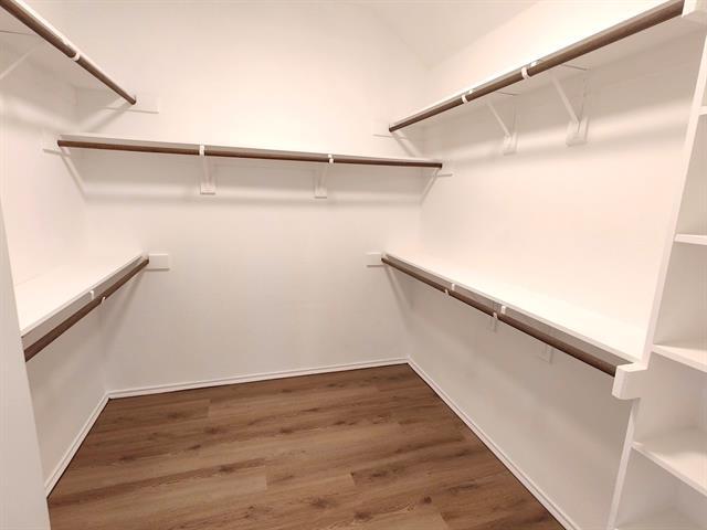 Building Photo - 516 Rustic Oak Ln