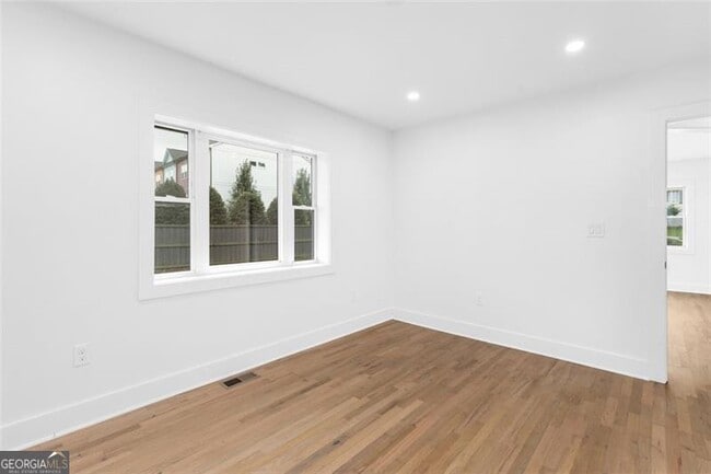 Building Photo - 148 Bixby Terrace SE