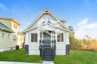 Building Photo - 1249 Central Ave