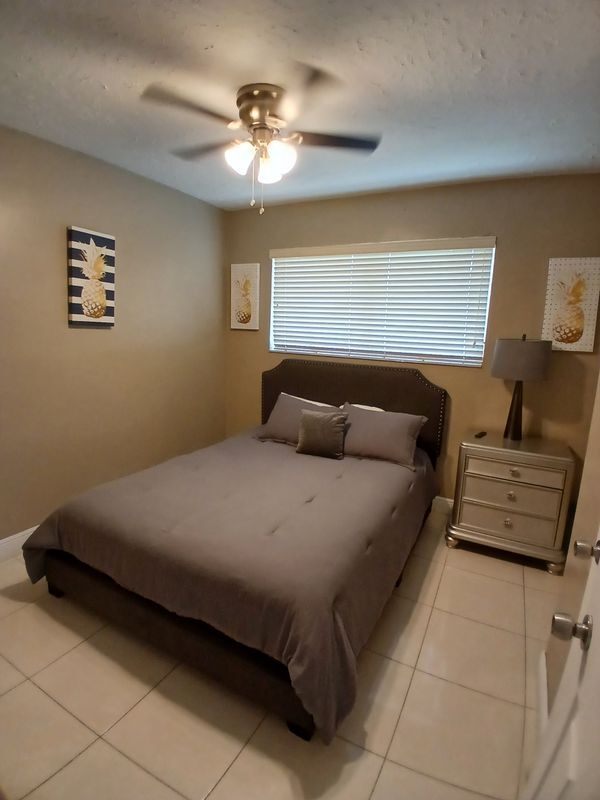 Building Photo - 19731 NW 4th Ave