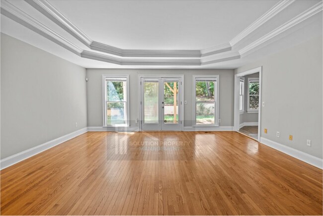 Building Photo - 200 River Bluff Pkwy