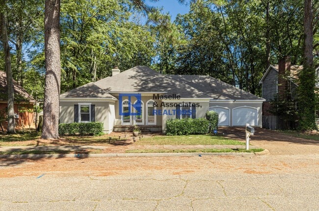 Primary Photo - 4 Bed/2.5 Bath Home in Jackson in Heatherton
