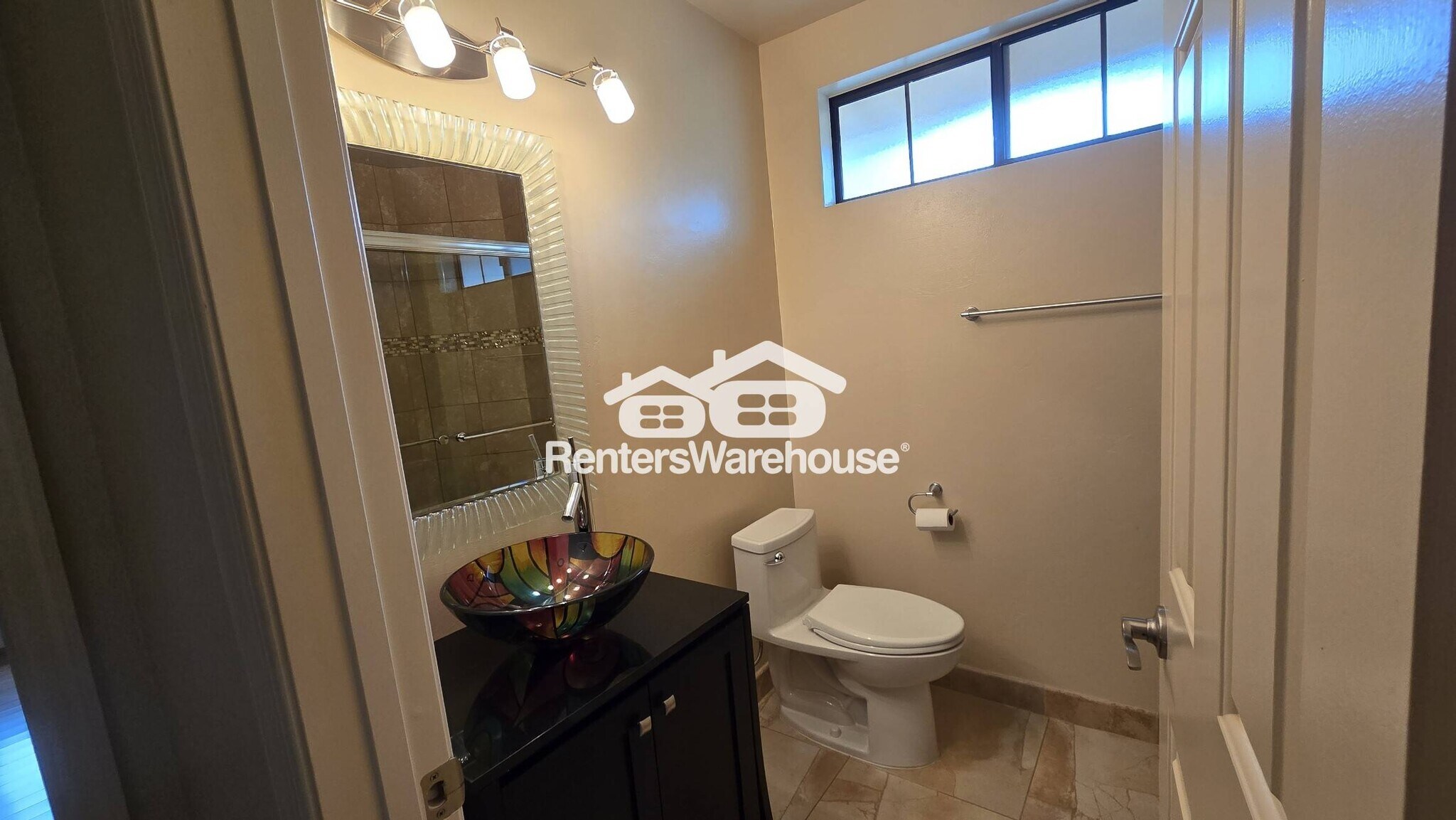 Building Photo - 311 E Suntree St