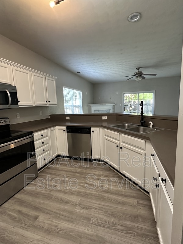 Building Photo - 5208 Pirata Pl