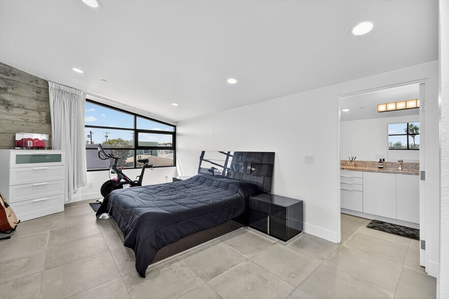 Building Photo - 1418 Innes Pl