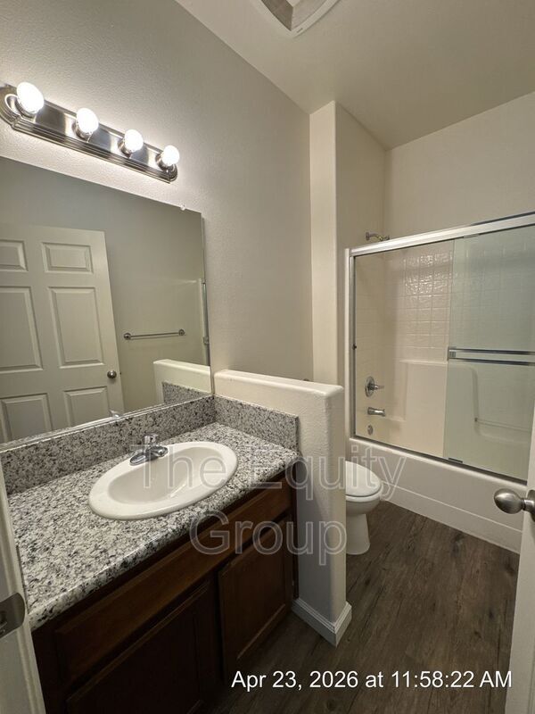 Building Photo - 3500 Villa St