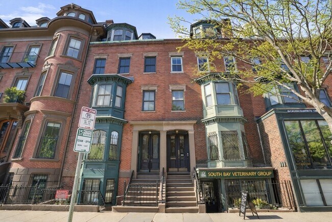 Building Photo - 587 Tremont St