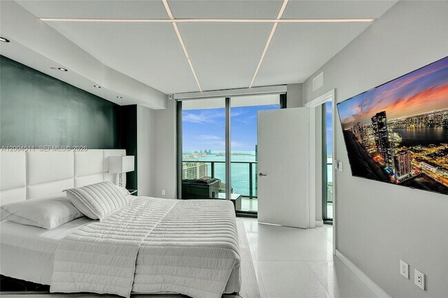 Building Photo - 1300 S Miami Ave