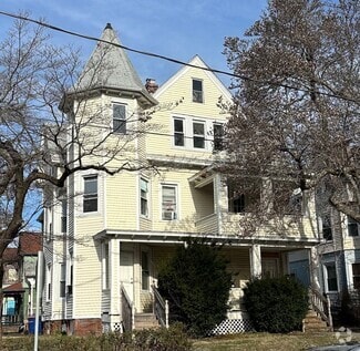 Building Photo - 43-45-45 May St