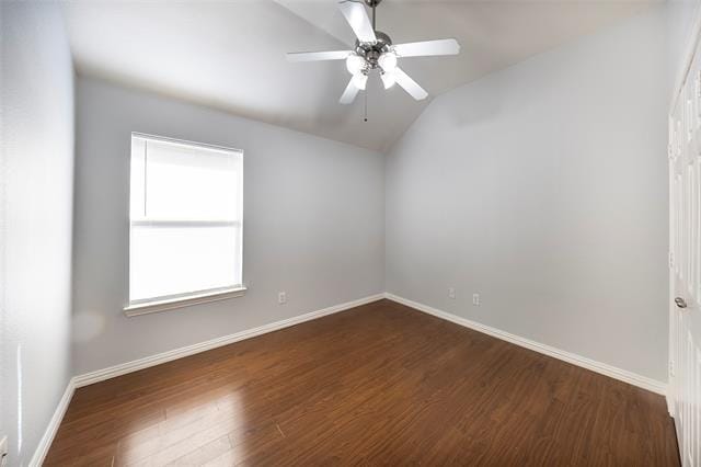 Building Photo - 2709 Lake Ridge Dr