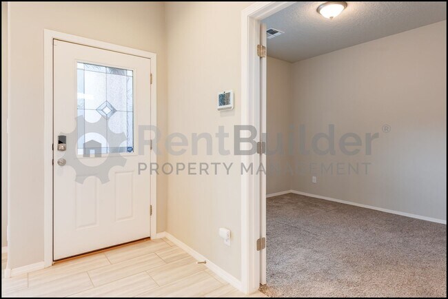 Building Photo - CALL TO SCHEDULE A SHOWING 505-808-6467