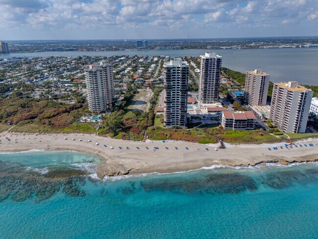 Building Photo - 4000 N Ocean Dr