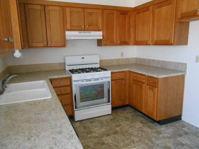 Building Photo - 61686 Daly Estates Dr