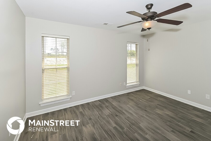 Building Photo - 8770 Smith Ranch Dr