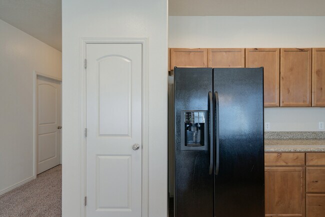 Building Photo - Spacious 3 Bedroom Corner Lot Home Near So...