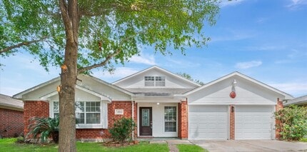 Building Photo - 1511 Leadenhall Cir