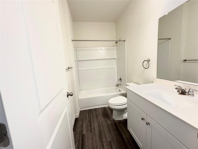 Building Photo - 102 Gemsbok Rd