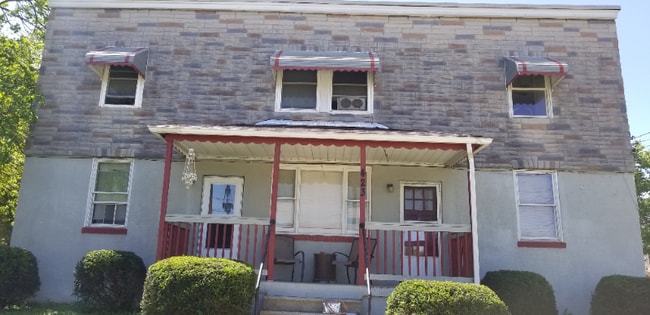 Primary Photo - 423 Cresswell Rd