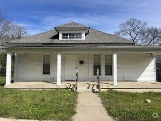 Building Photo - 575 Limestone Ave