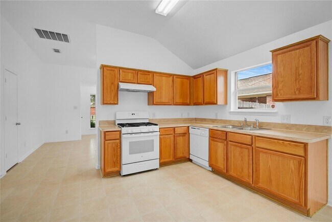 Building Photo - 4522 Cannongate Dr