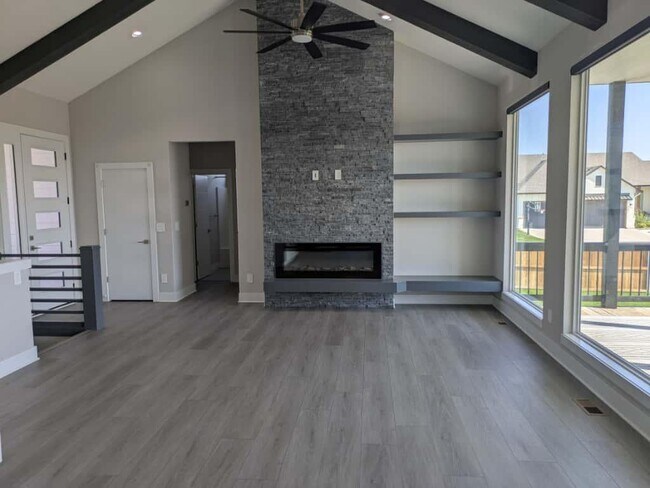 Building Photo - 1217 W Kimberlite Ct