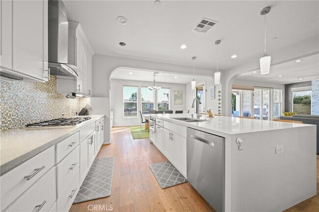 Building Photo - 11662 N Ricasoli Way
