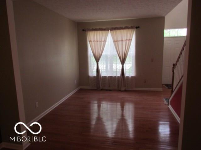 Building Photo - 3783 Earhart Dr