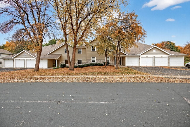 Primary Photo - 14388 Fairway Dr