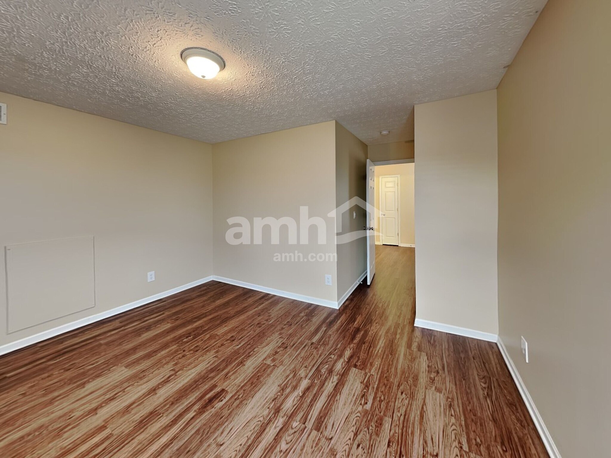 Building Photo - 1095 Mastell Dr