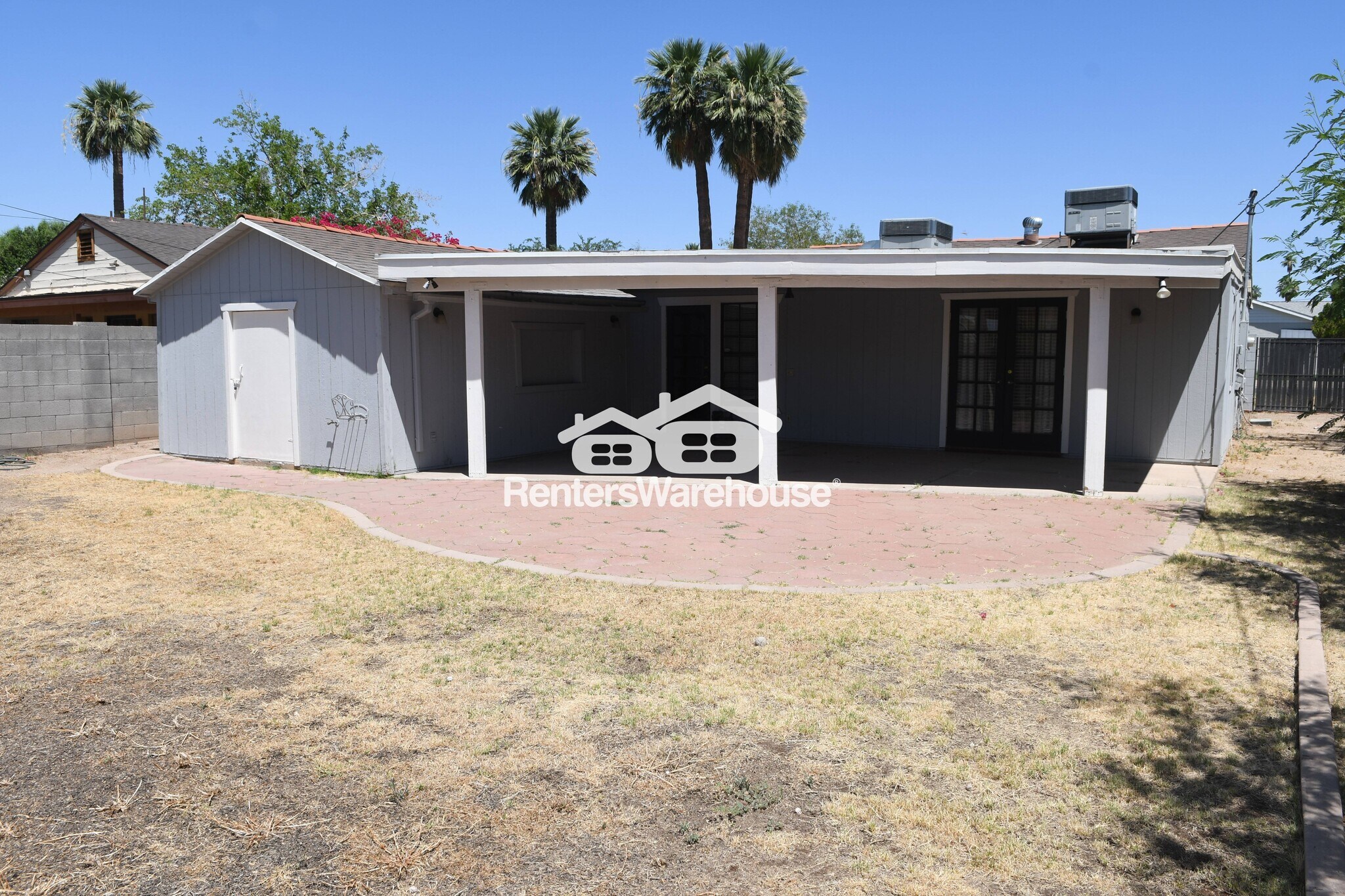 Building Photo - 325 W Highland Ave