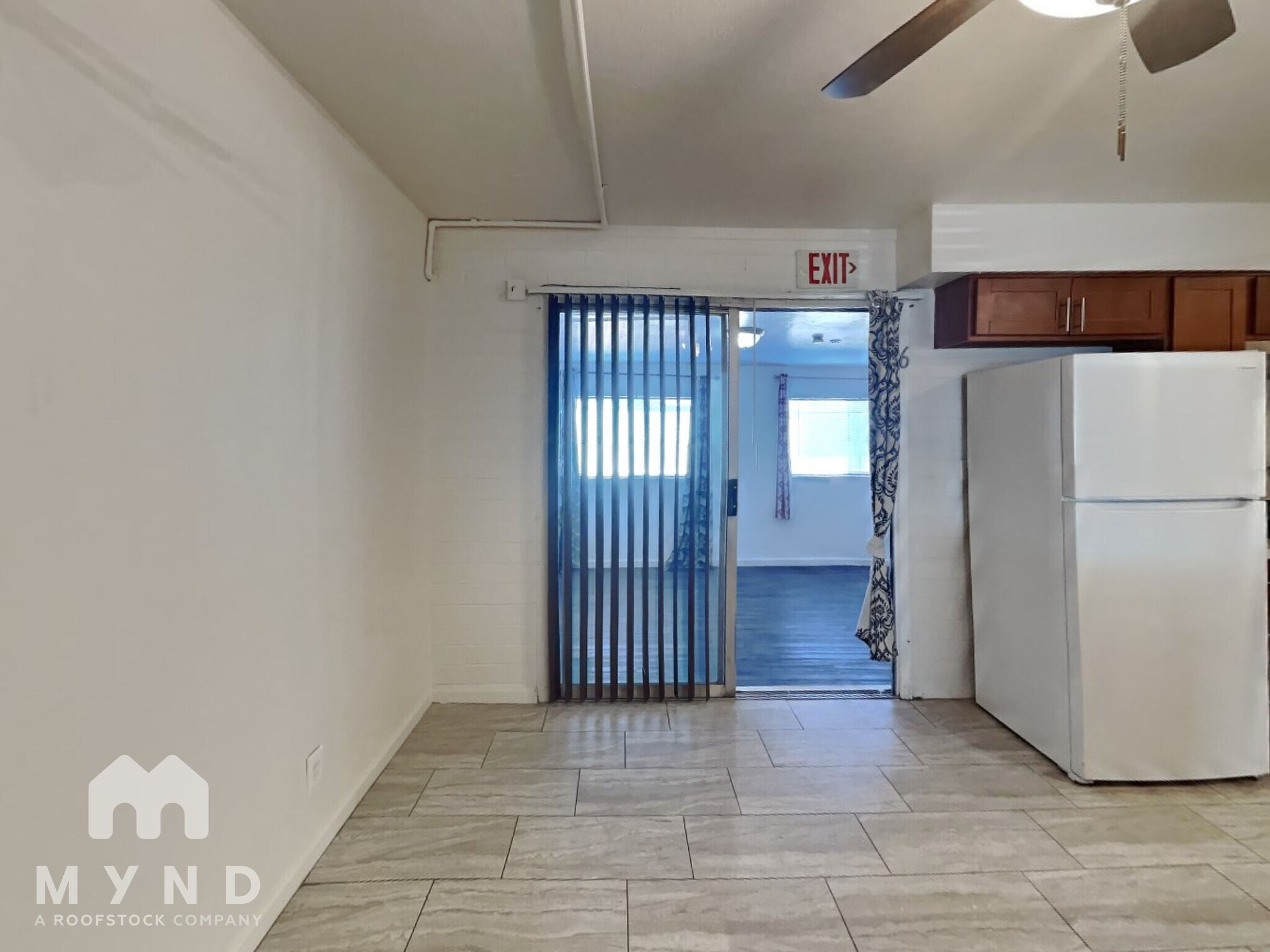 Building Photo - 1426 W 7th Ave