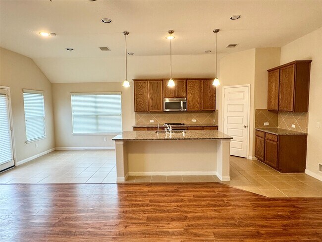 Building Photo - 26934 Churchill Gate Ln