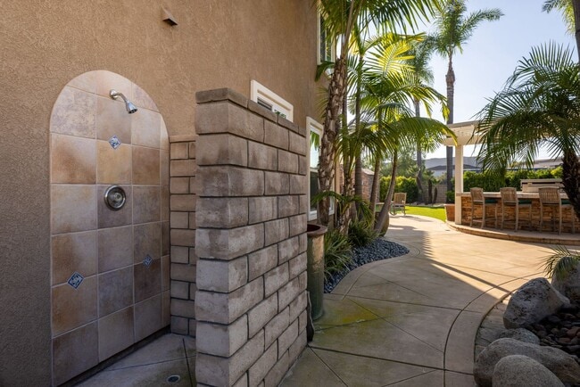 Building Photo - Coastal Retreat in La Costa - Spacious Home with Backyard Oasis