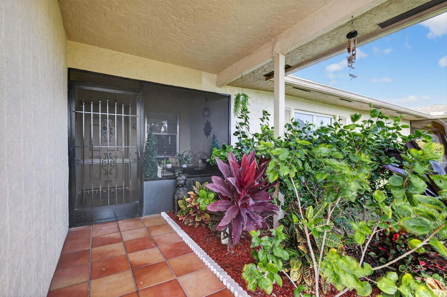 Building Photo - 6357 Overland Dr