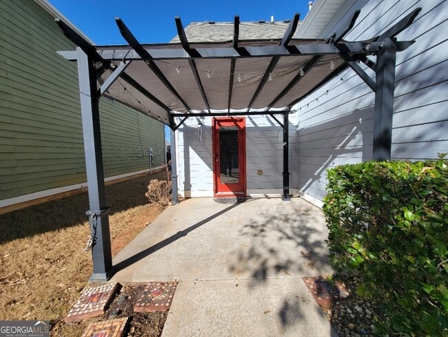 Building Photo - 175 Stillwood Dr