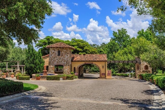 Building Photo - 16825 Bolsena Dr