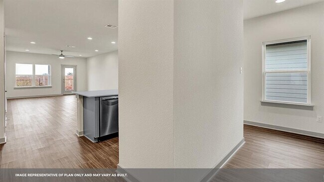 Building Photo - 10917 Tildon Ave